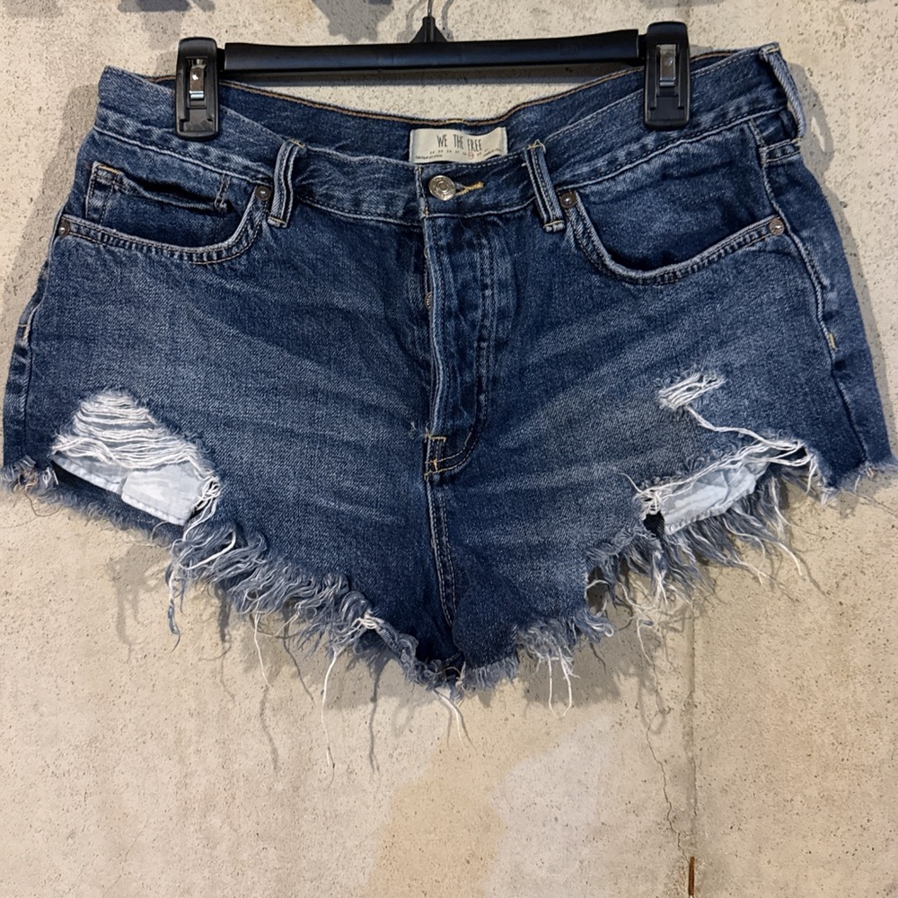 We The Free Indigo Distressed Frayed Hem Denim Shorts